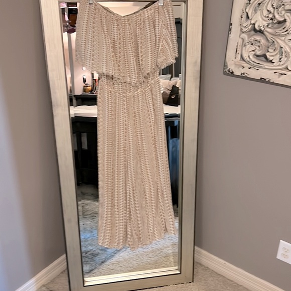 Tan & White Summer Jumpsuit plus FREE BRACELET - Picture 4 of 11